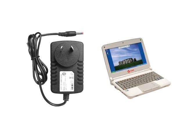 &uu CARGADOR NETBOOK GOBIERNO 12V / 2A PIN 3.5MM (066A)